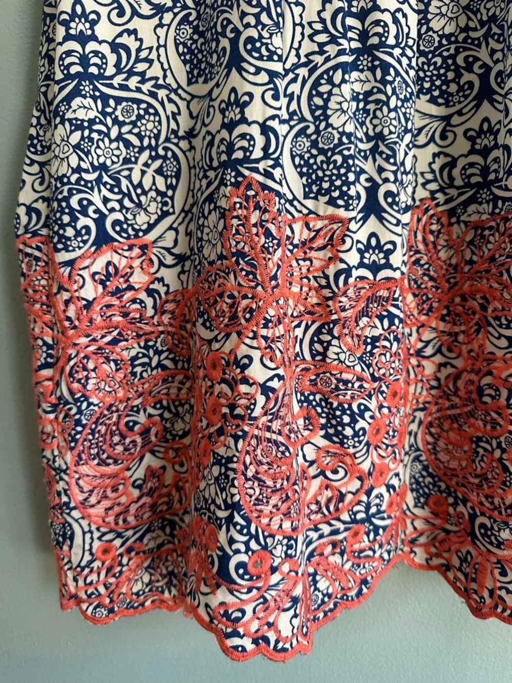 Spring dress - Picture 3 of 6